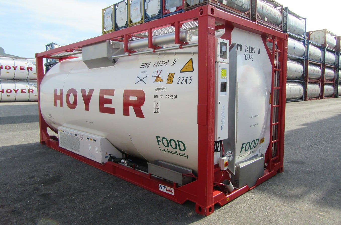 HOYER Group mit 50 neuen Tankcontainern für den Lebensmitteltransport